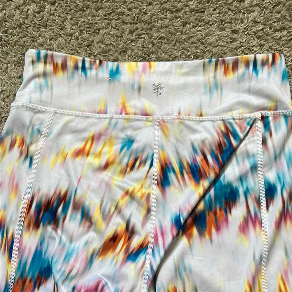 Women’s Tek Gear Leggings - Picture 2 of 4